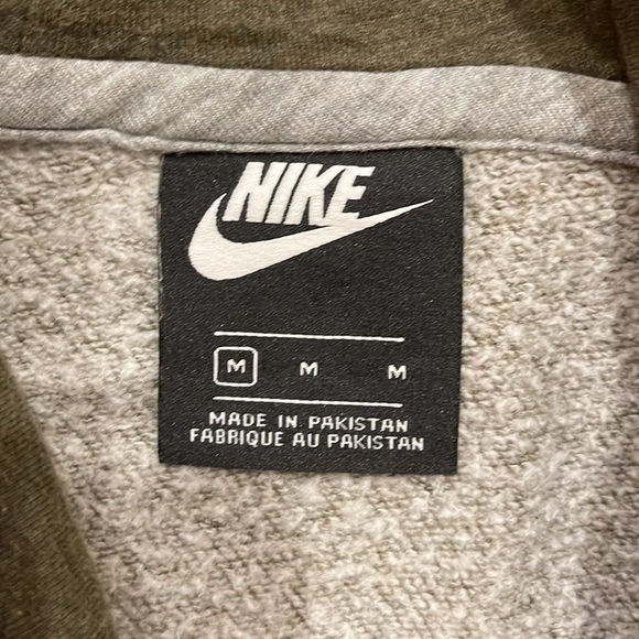 Womens Nike hoodie - Picture 2 of 3